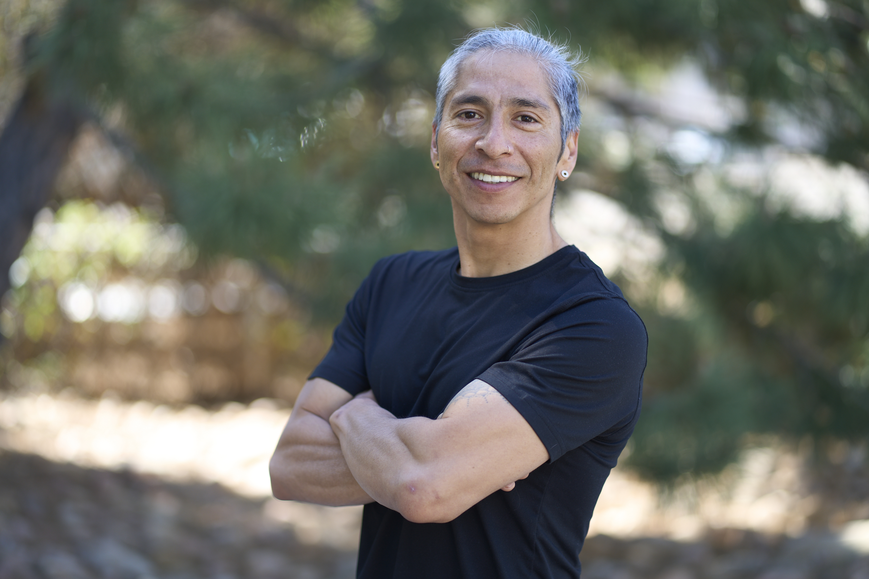 Alexander Estrada, bilingual adventure filmmaker and photographer based in Denver–Boulder, Colorado